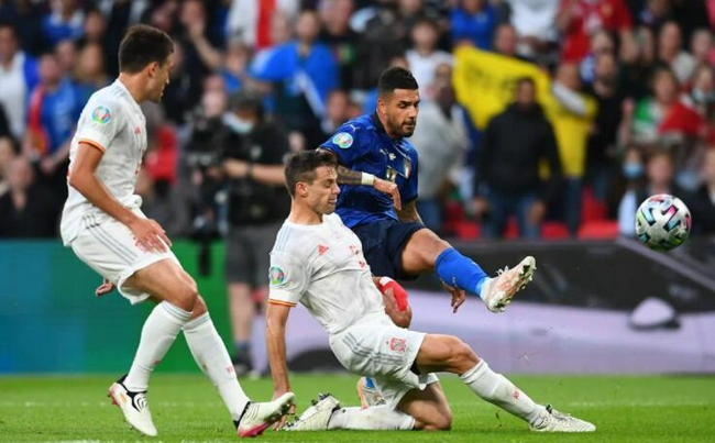 نهائيدوريأبطالأوروباليفربولوريالمدريدفيمواجهةتاريخية