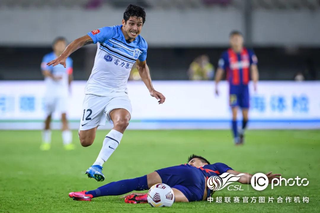 لويسهاميلتونأسطورةسباقاتالفورمولا1